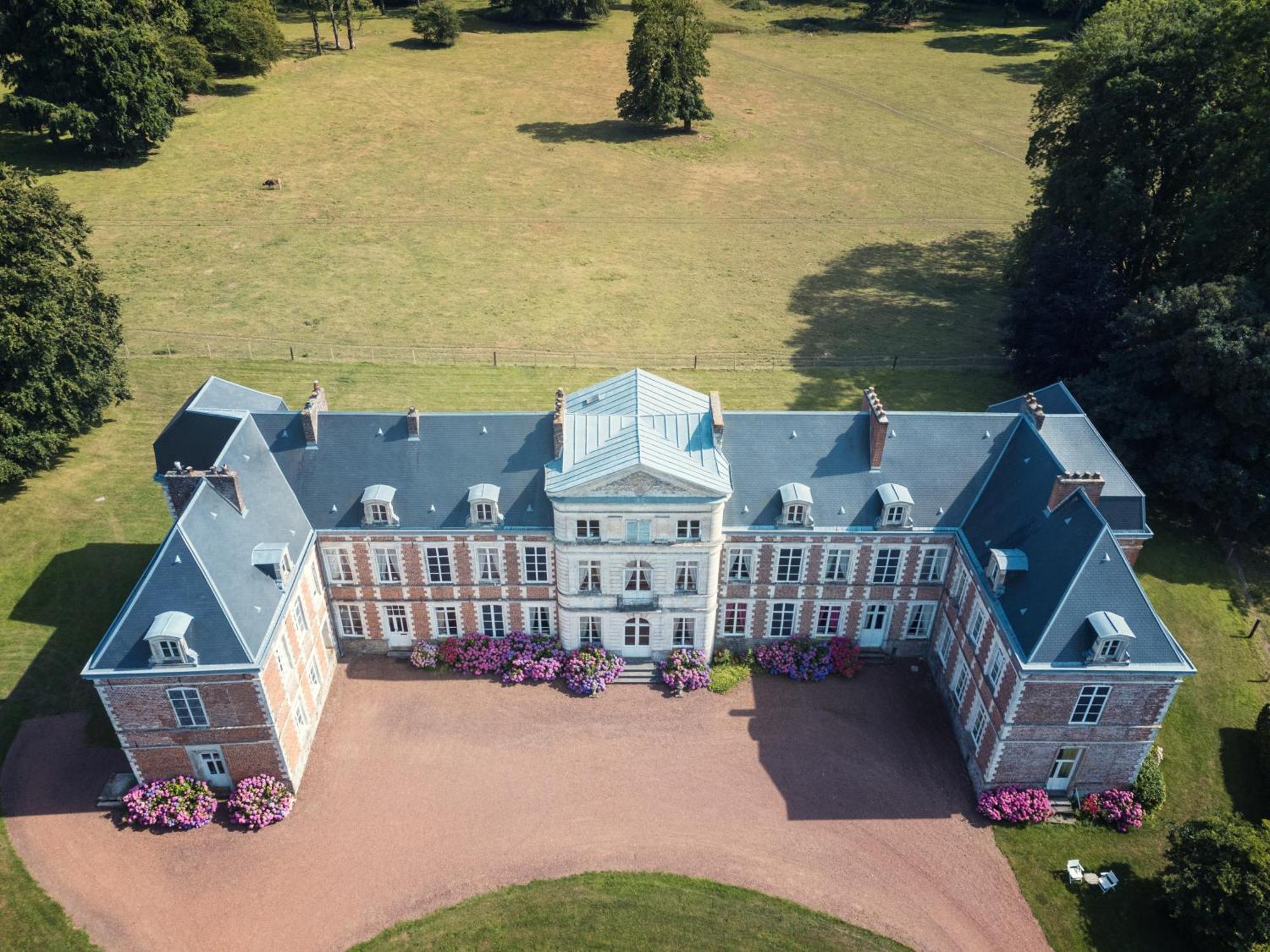 Chambres D'Hotes & Gites Du Chateau De Grand Rullecourt Exterior photo
