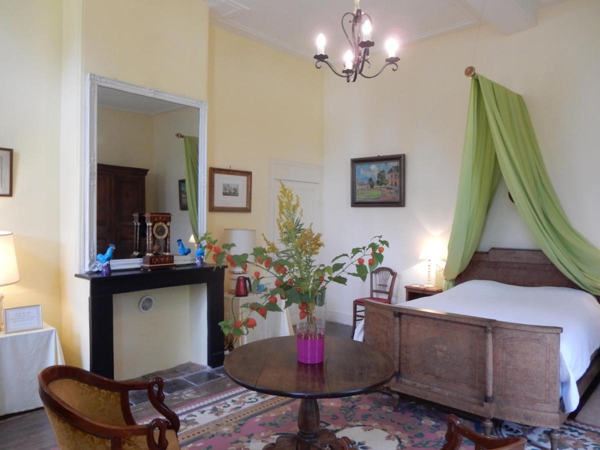 Chambres D'Hotes & Gites Du Chateau De Grand Rullecourt Exterior photo